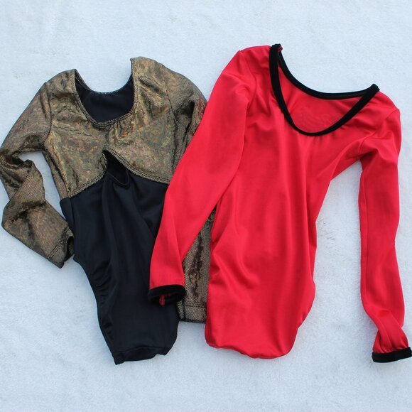 ❤️🤸‍♀️💛Red and Gold Long Sleeve CHILD Gymnastic Leotards - Picture 3 of 7